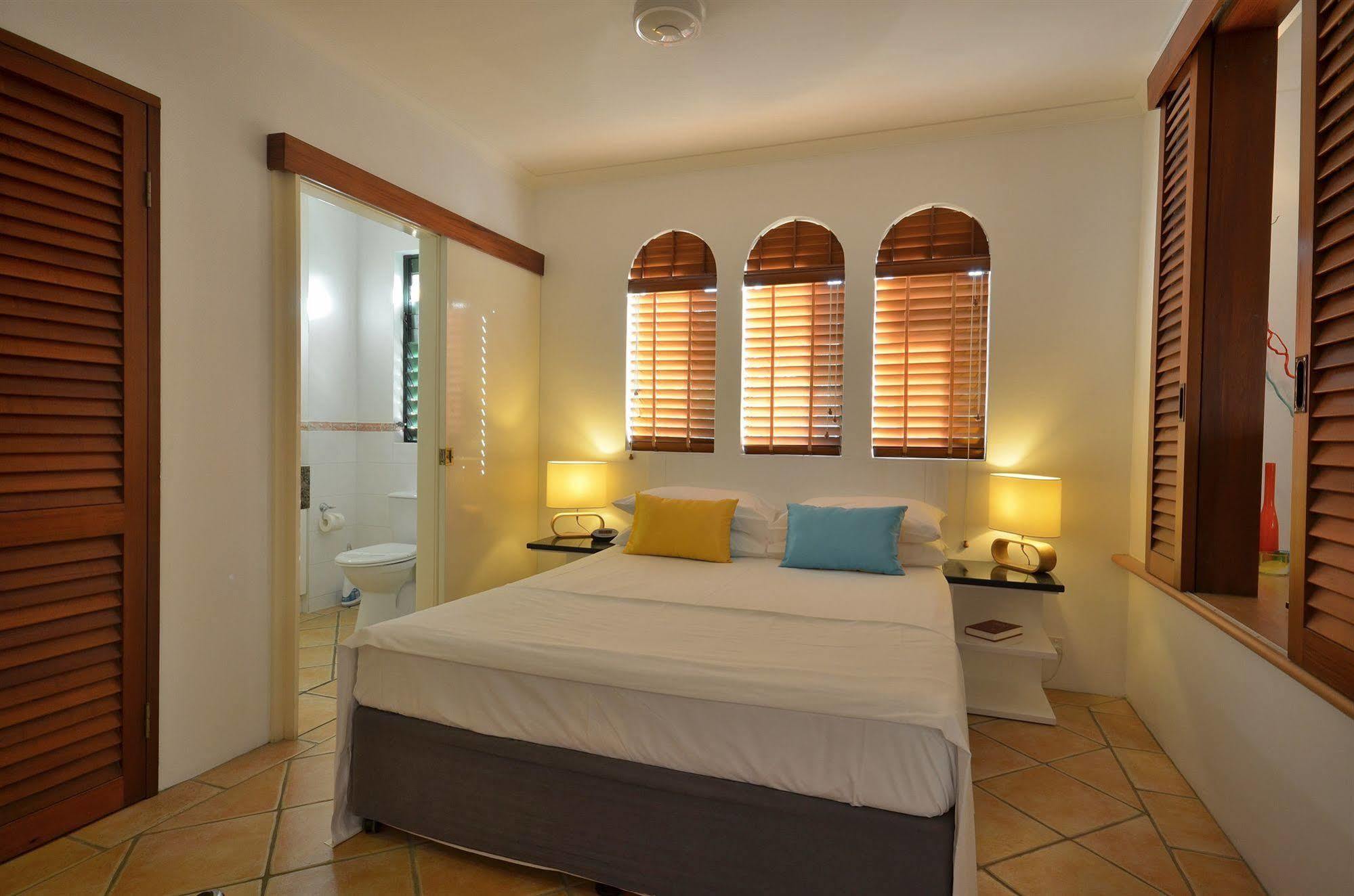 Martinique On Macrossan Aparthotel Πορτ Ντάγκλας Εξωτερικό φωτογραφία