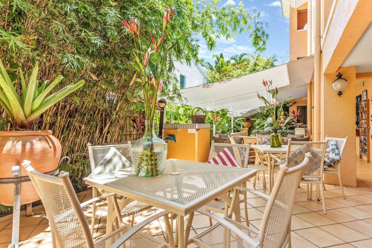 Martinique On Macrossan Aparthotel Πορτ Ντάγκλας Εξωτερικό φωτογραφία